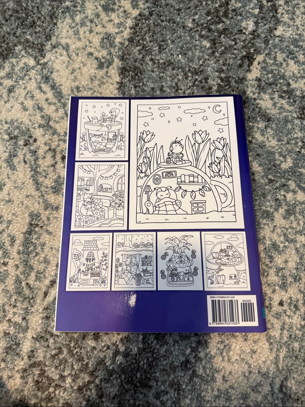 Coloring book bundle - Picture 5 of 9